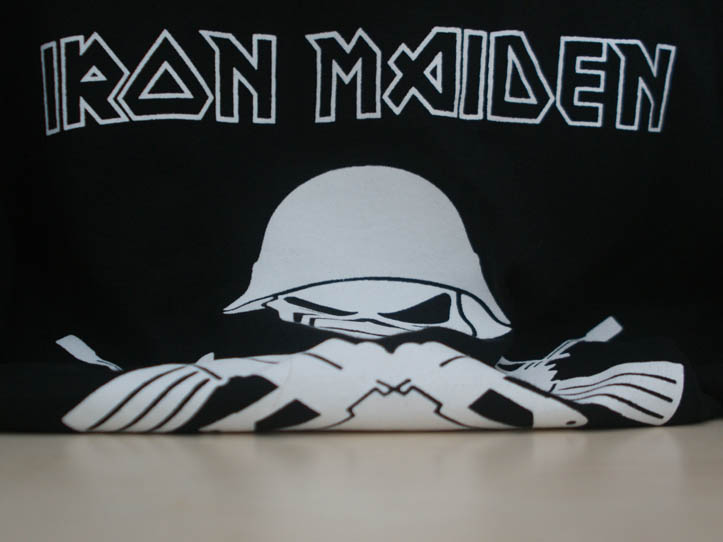 Camiseta Stamp Premium Iron Maiden A Matter of Live and Death